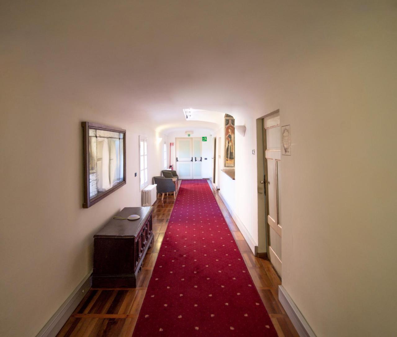 Castello Rosso Hotel Costigliole Saluzzo